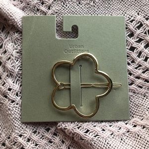 Urban Outfitters Floral Margot Hair Pin